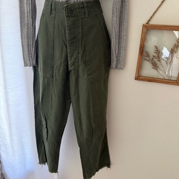 26” waist distressed green pants high rise unique - Picture 2 of 16